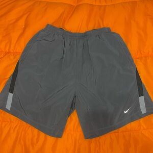 Nike Men's Dark Gray Athletic Shorts